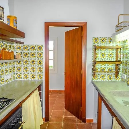 Ciutadella Sleeps 10 Pool Wifi